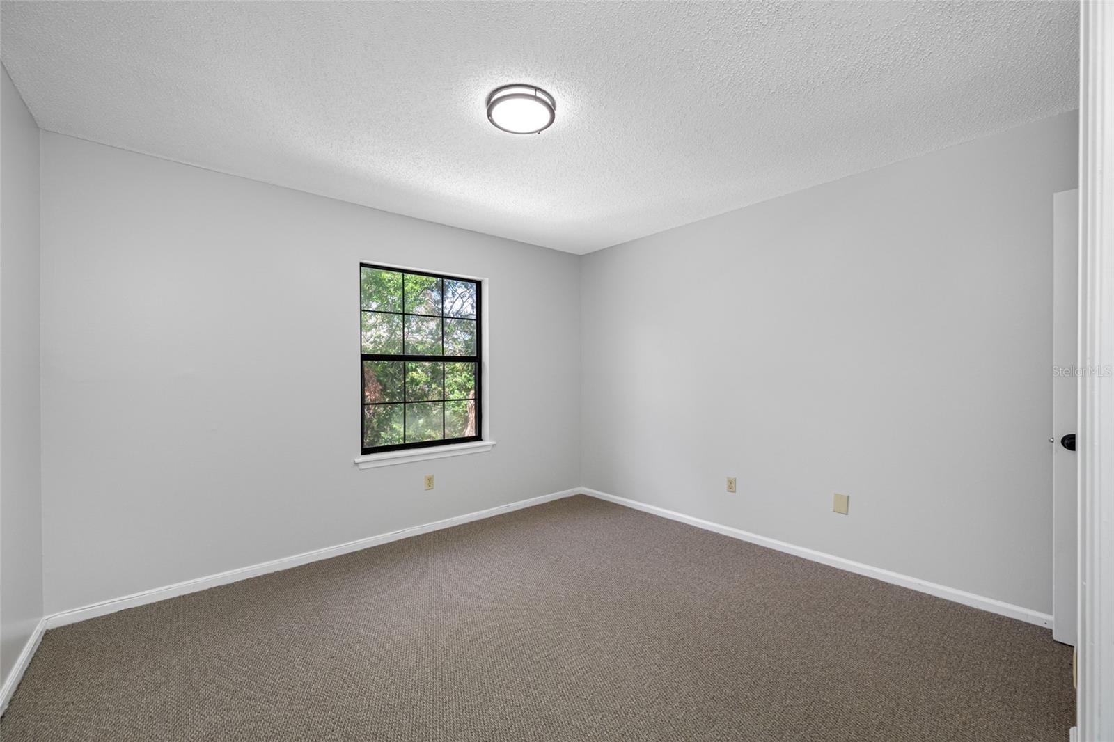 Image 40 of 47 For 14809 Winding Creek Court