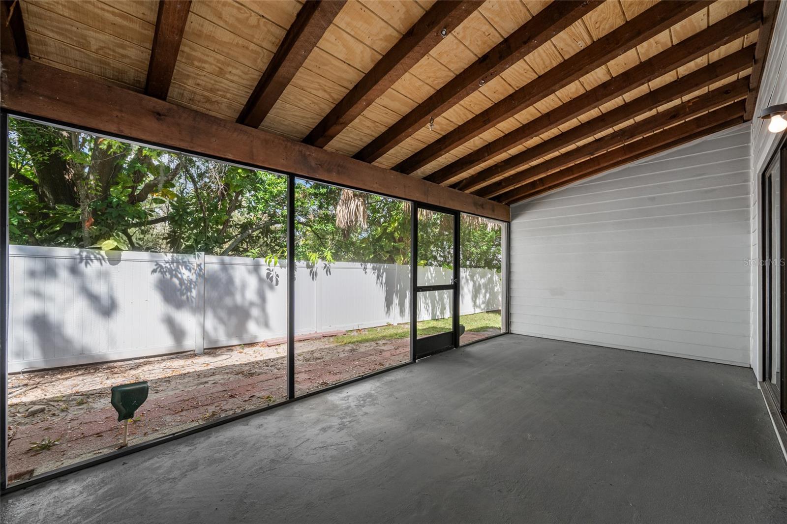 Image 44 of 47 For 14809 Winding Creek Court