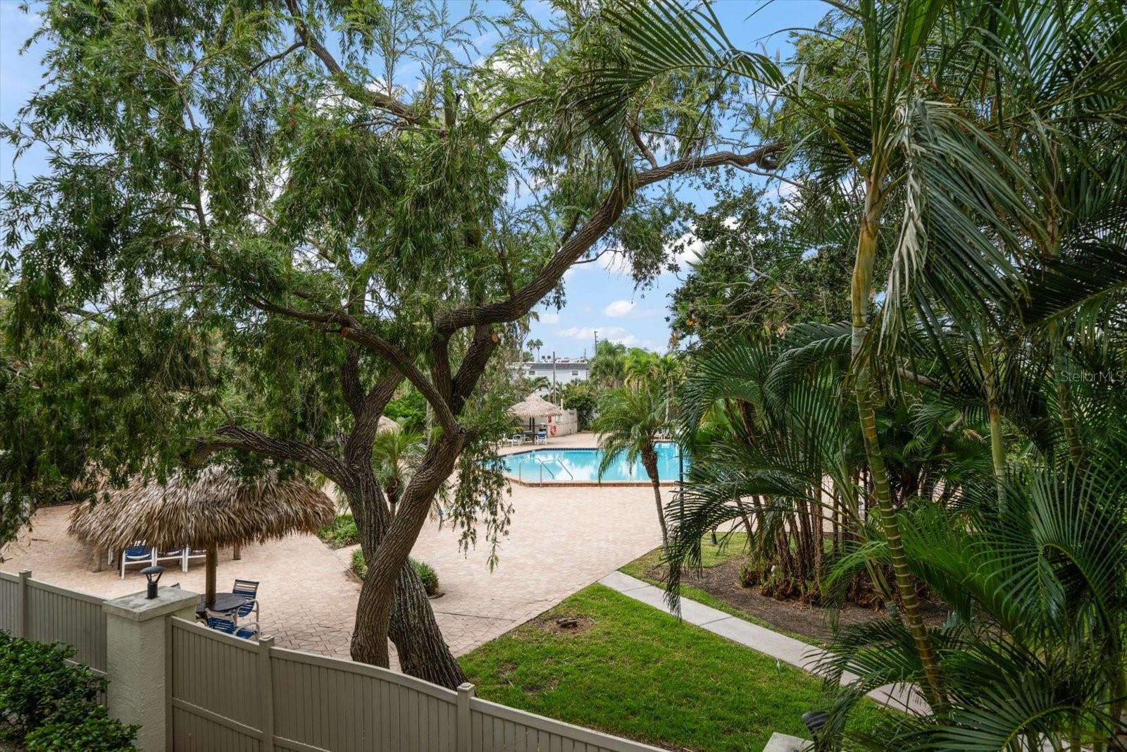 Image 12 of 58 For 320 Island Way 105