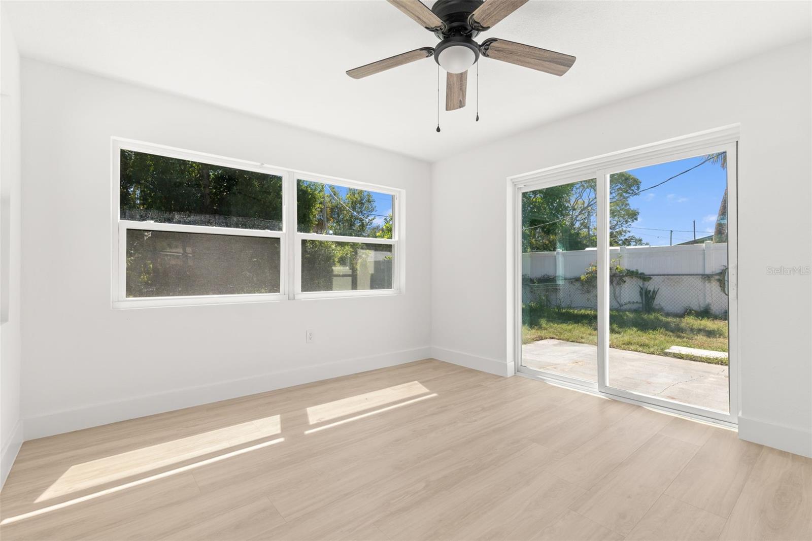 Image 12 of 35 For 6326 7th Avenue S