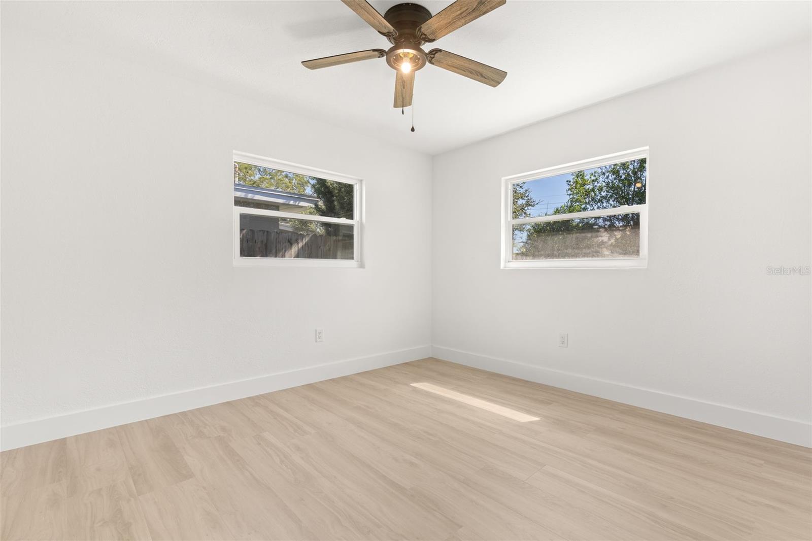 Image 14 of 35 For 6326 7th Avenue S