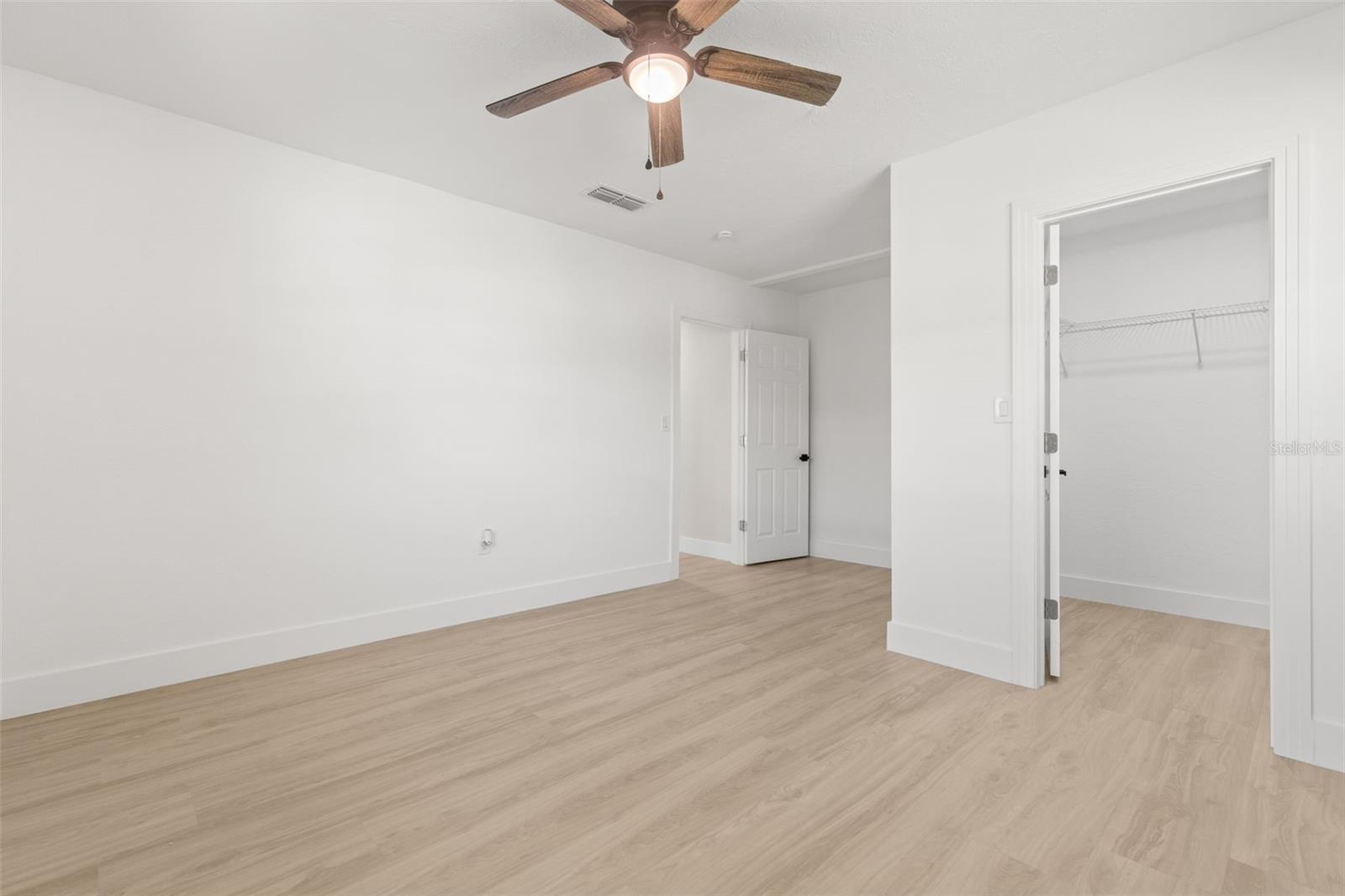 Image 18 of 35 For 6326 7th Avenue S