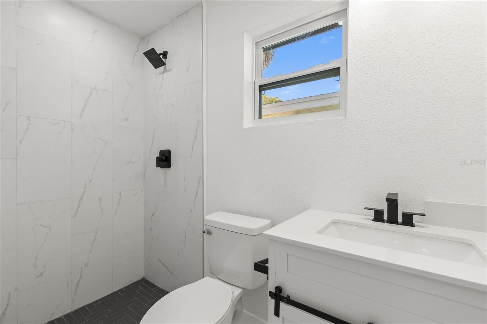 Image 22 of 35 For 6326 7th Avenue S