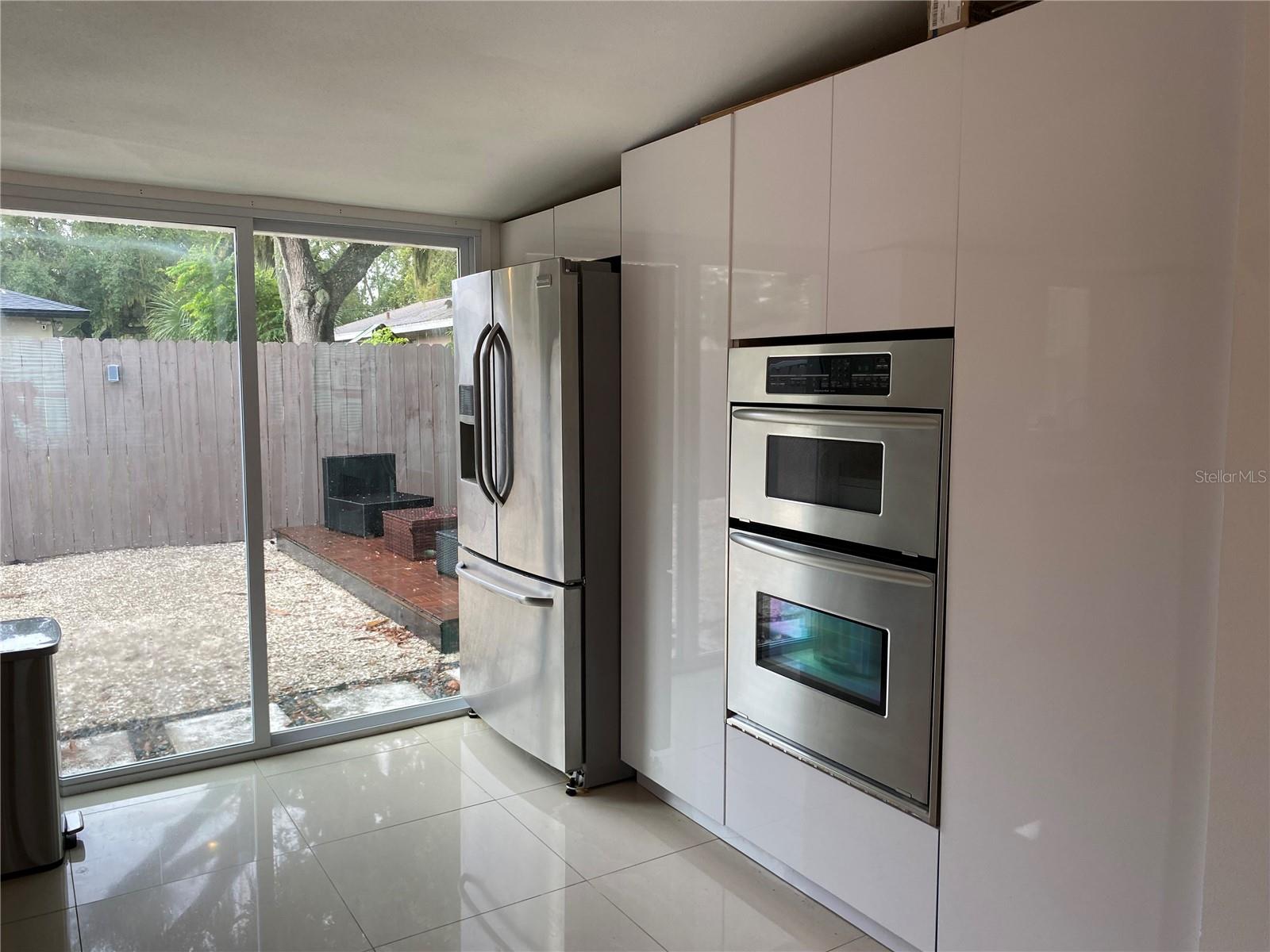 Image 10 of 34 For 3959 Eton Place