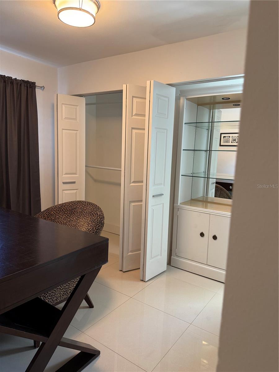 Image 14 of 34 For 3959 Eton Place