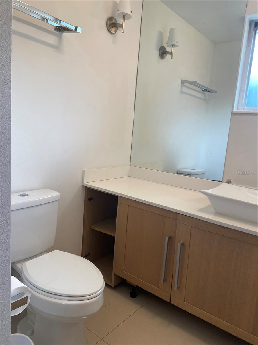 Image 19 of 34 For 3959 Eton Place