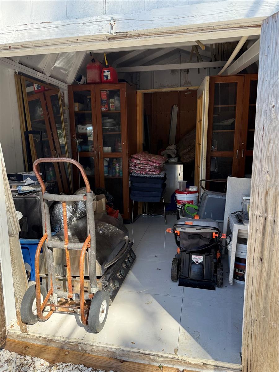 Image 23 of 34 For 3959 Eton Place