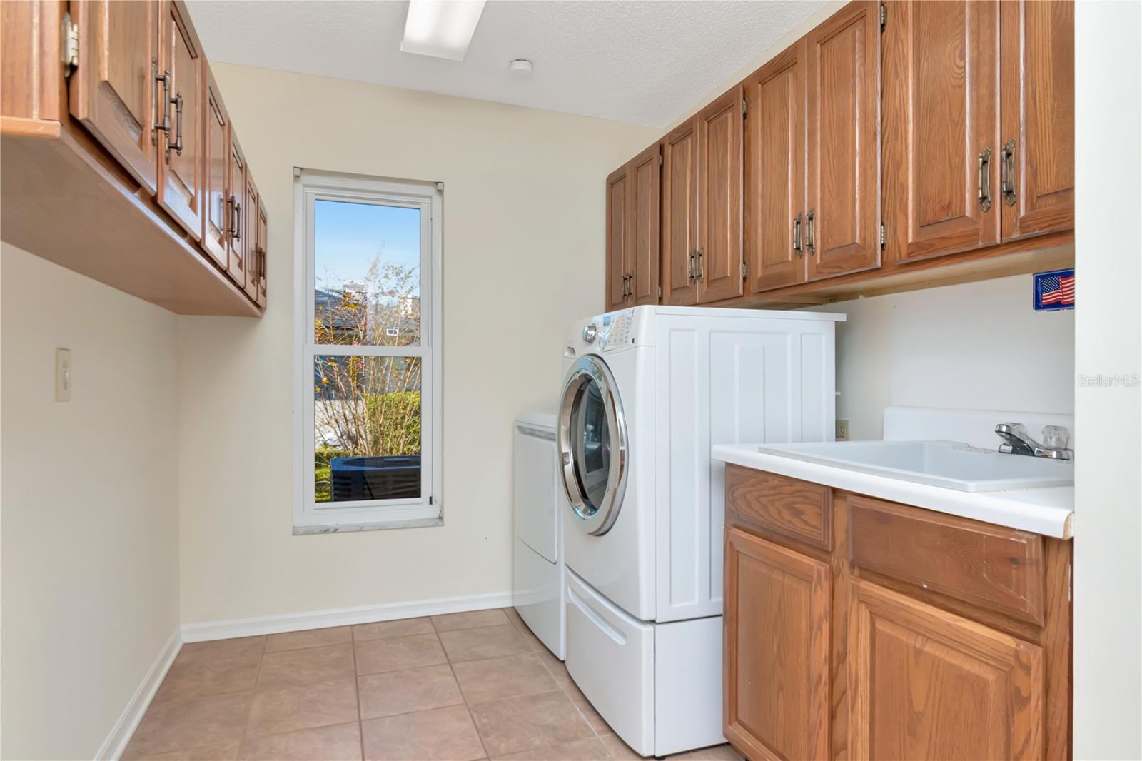 Image 29 of 36 For 4618 Westford Circle