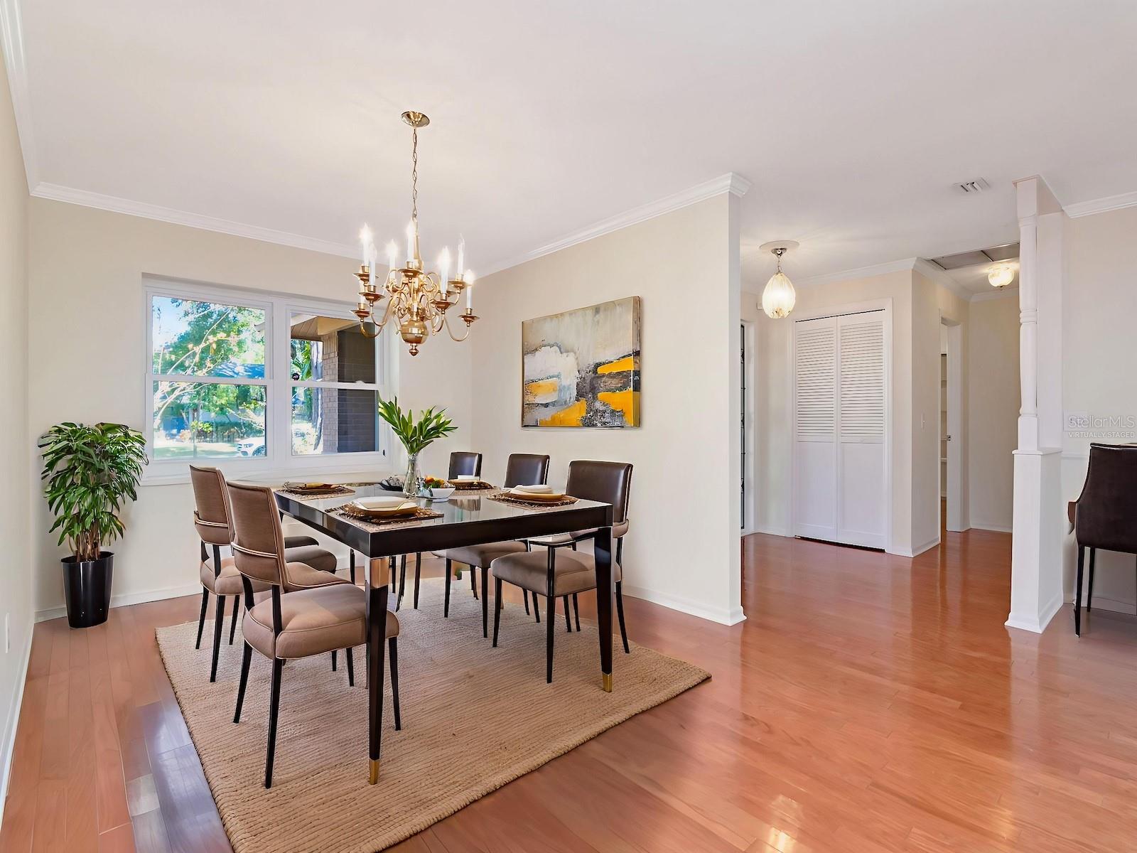 Image 5 of 36 For 4618 Westford Circle