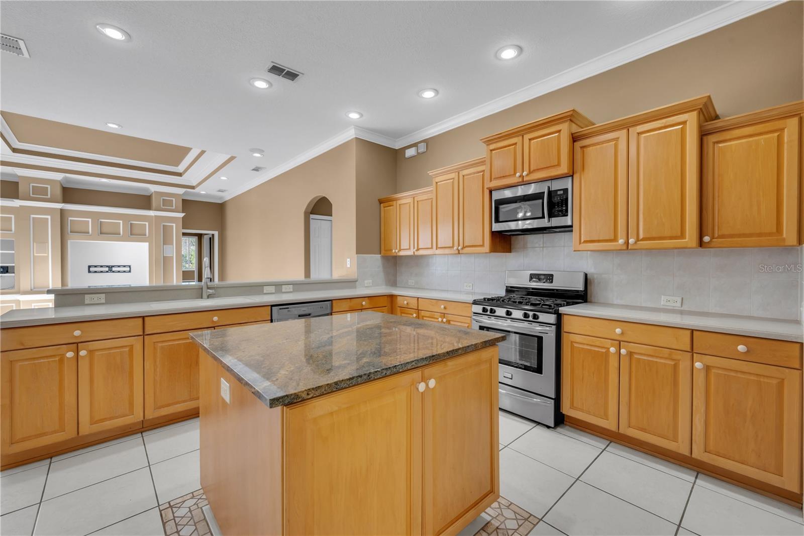 Image 33 of 57 For 17908 Arbor Greene Drive