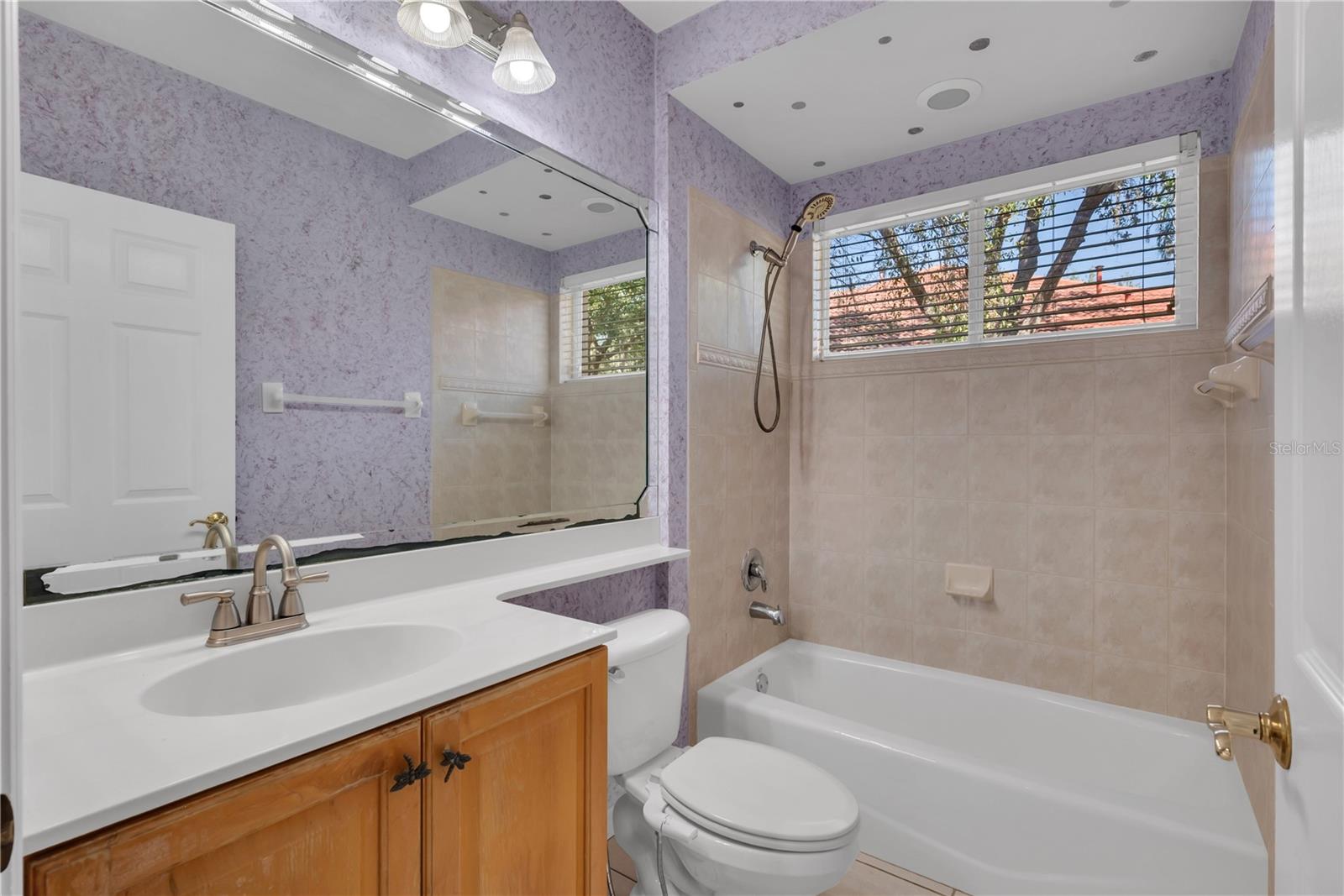 Image 41 of 57 For 17908 Arbor Greene Drive