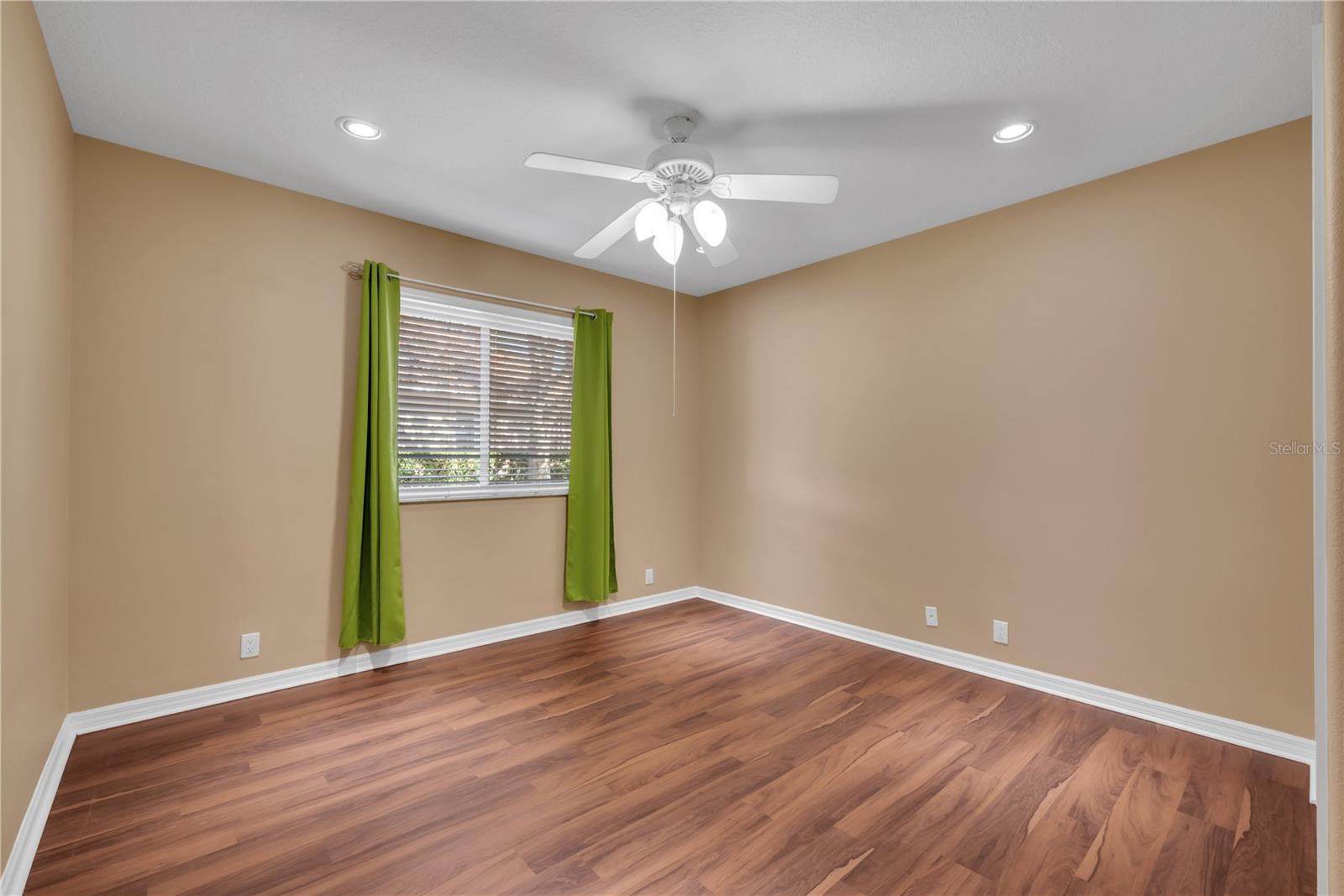 Image 43 of 57 For 17908 Arbor Greene Drive