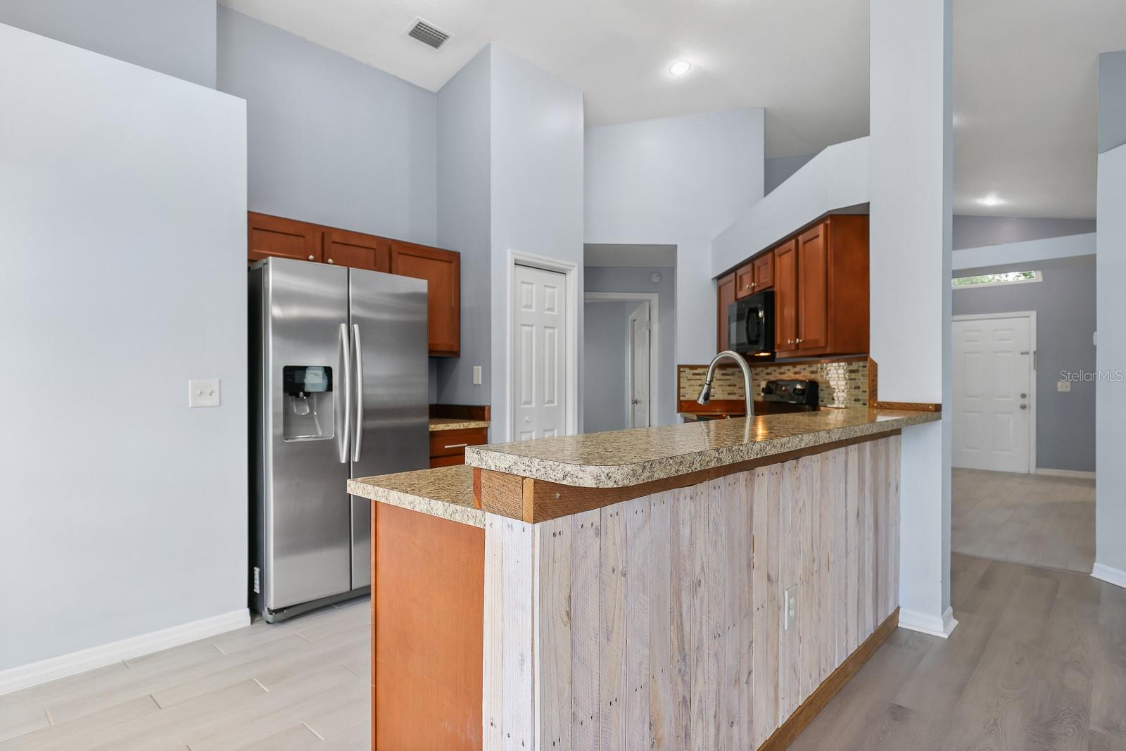 Image 10 of 26 For 10223 Allenwood Drive