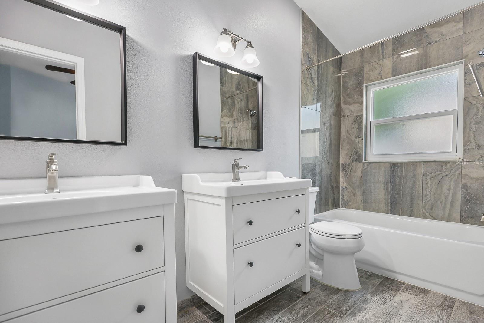 Image 15 of 26 For 10223 Allenwood Drive