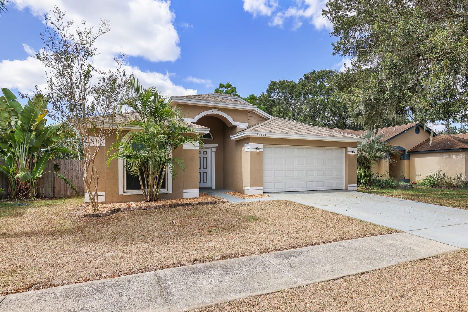 Image 3 of 26 For 10223 Allenwood Drive