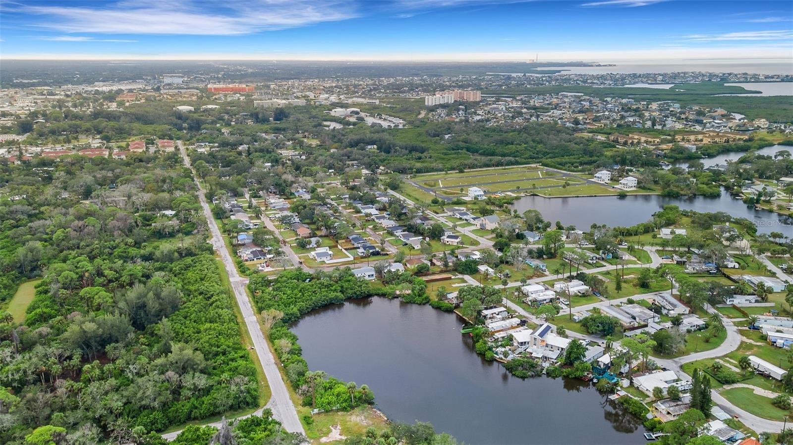 Image 12 of 21 For 4935 Largo Terrace