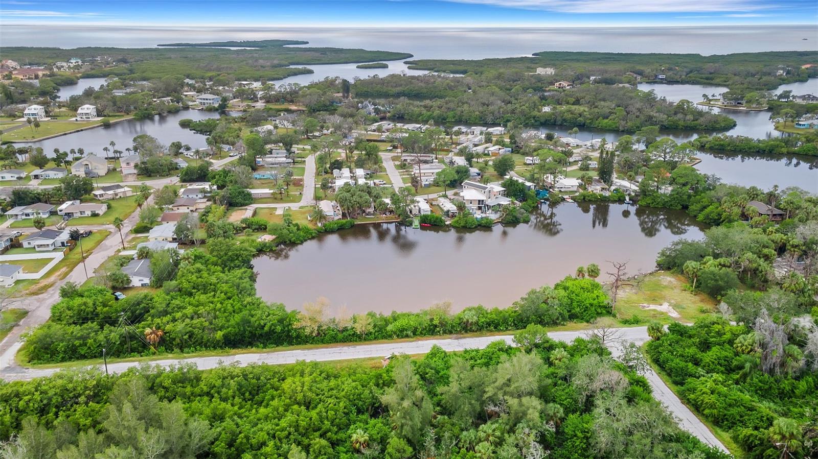 Image 20 of 21 For 4935 Largo Terrace