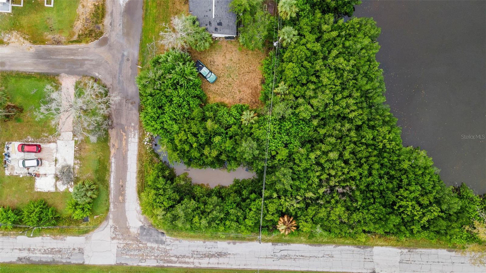 Image 7 of 21 For 4935 Largo Terrace