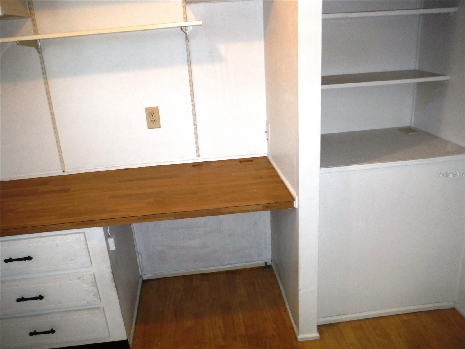 Image 11 of 36 For 141 Forest Lane 13