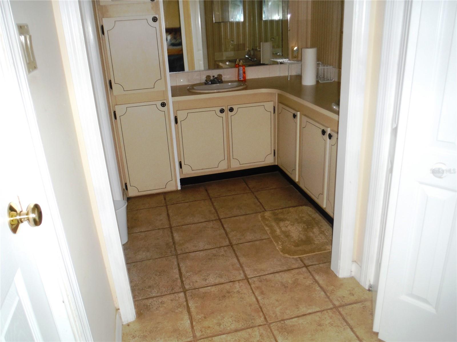 Image 18 of 36 For 141 Forest Lane 13