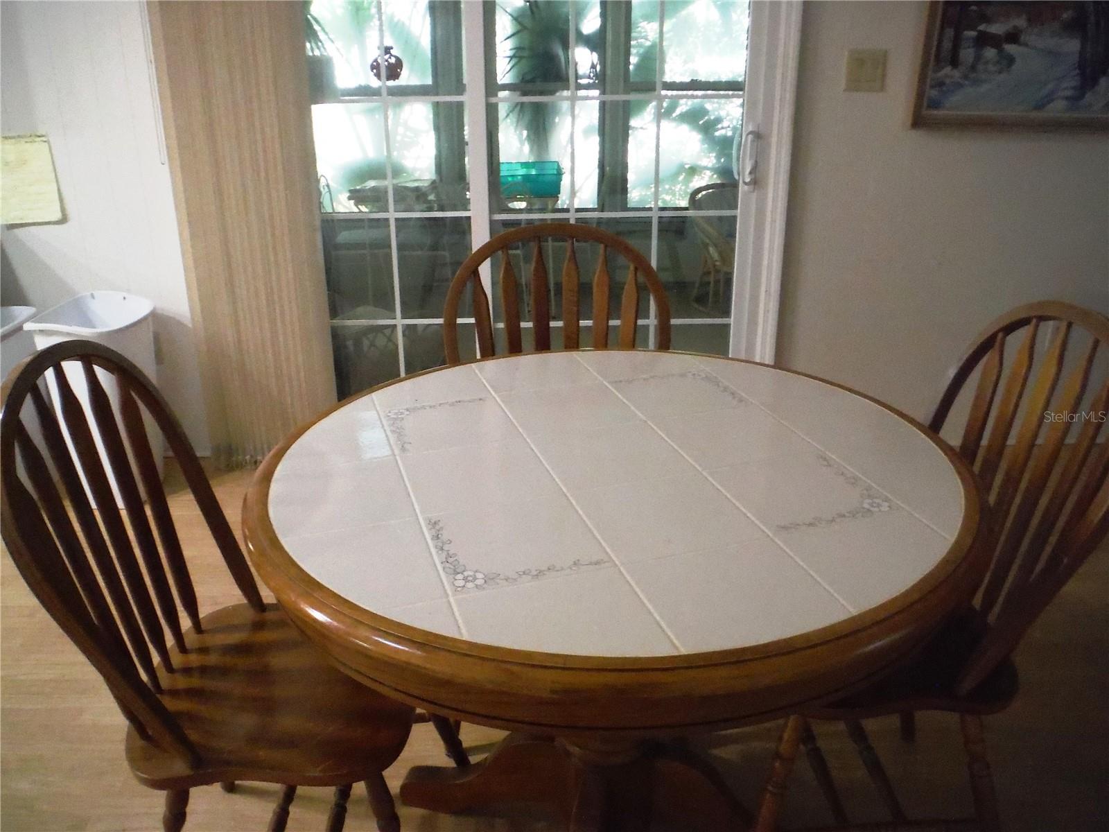 Image 22 of 36 For 141 Forest Lane 13