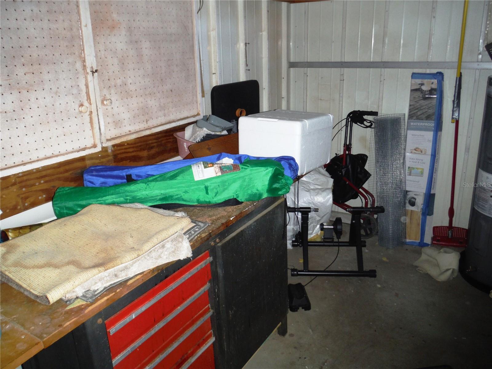 Image 25 of 36 For 141 Forest Lane 13