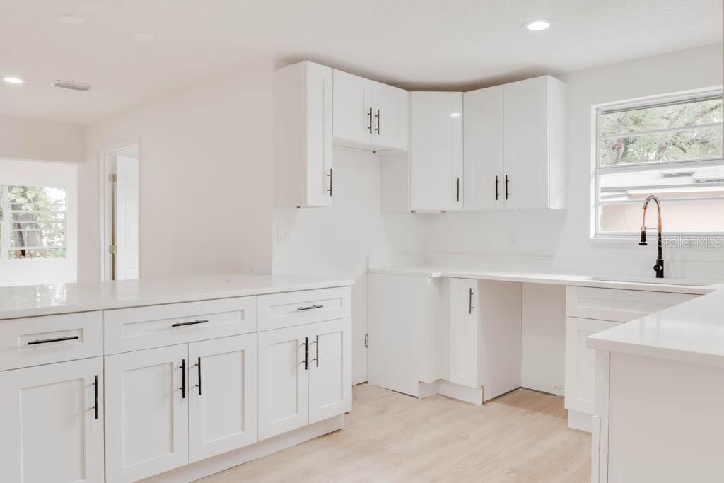 Image 9 of 9 For 1255 Pine Street