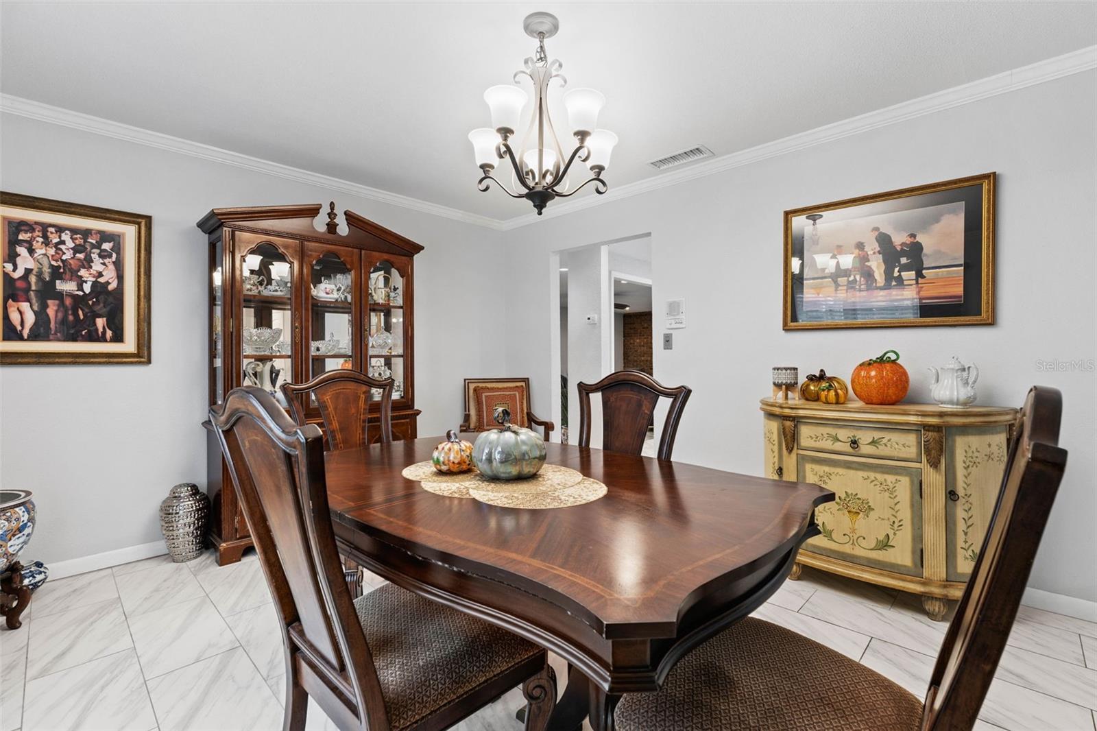 Image 28 of 62 For 3437 Oakview Drive