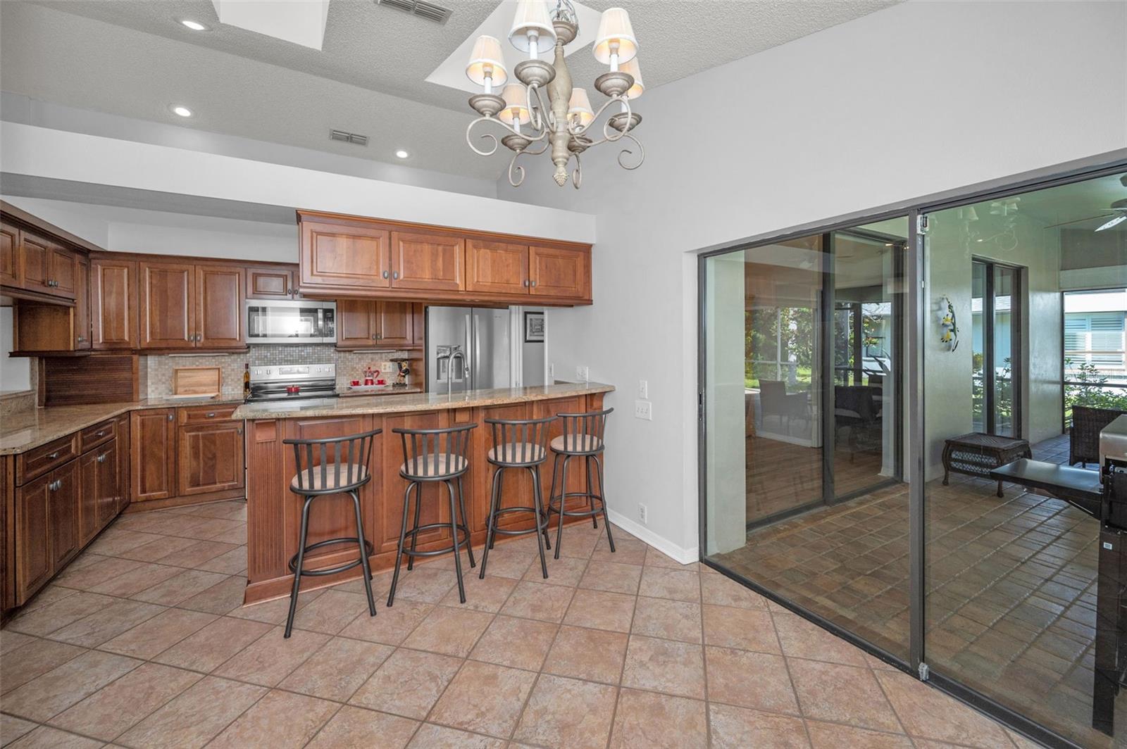 Image 22 of 60 For 3351 Jadewood Circle