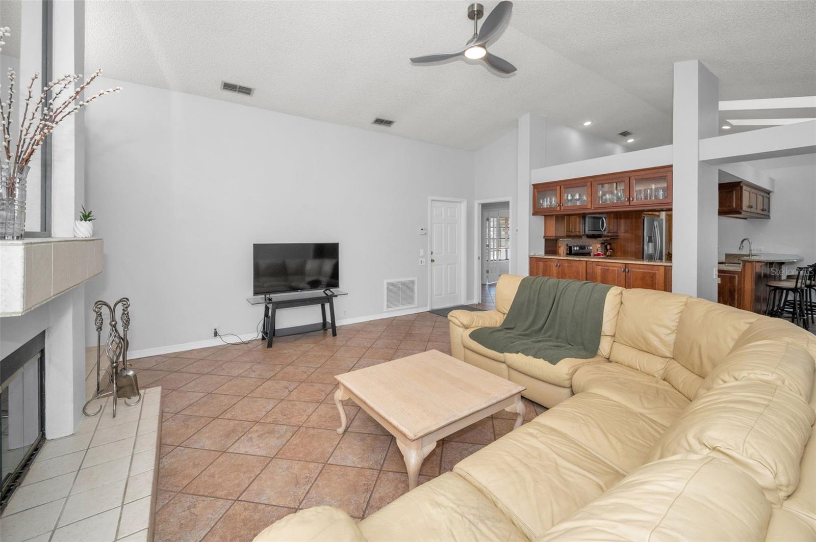 Image 27 of 60 For 3351 Jadewood Circle