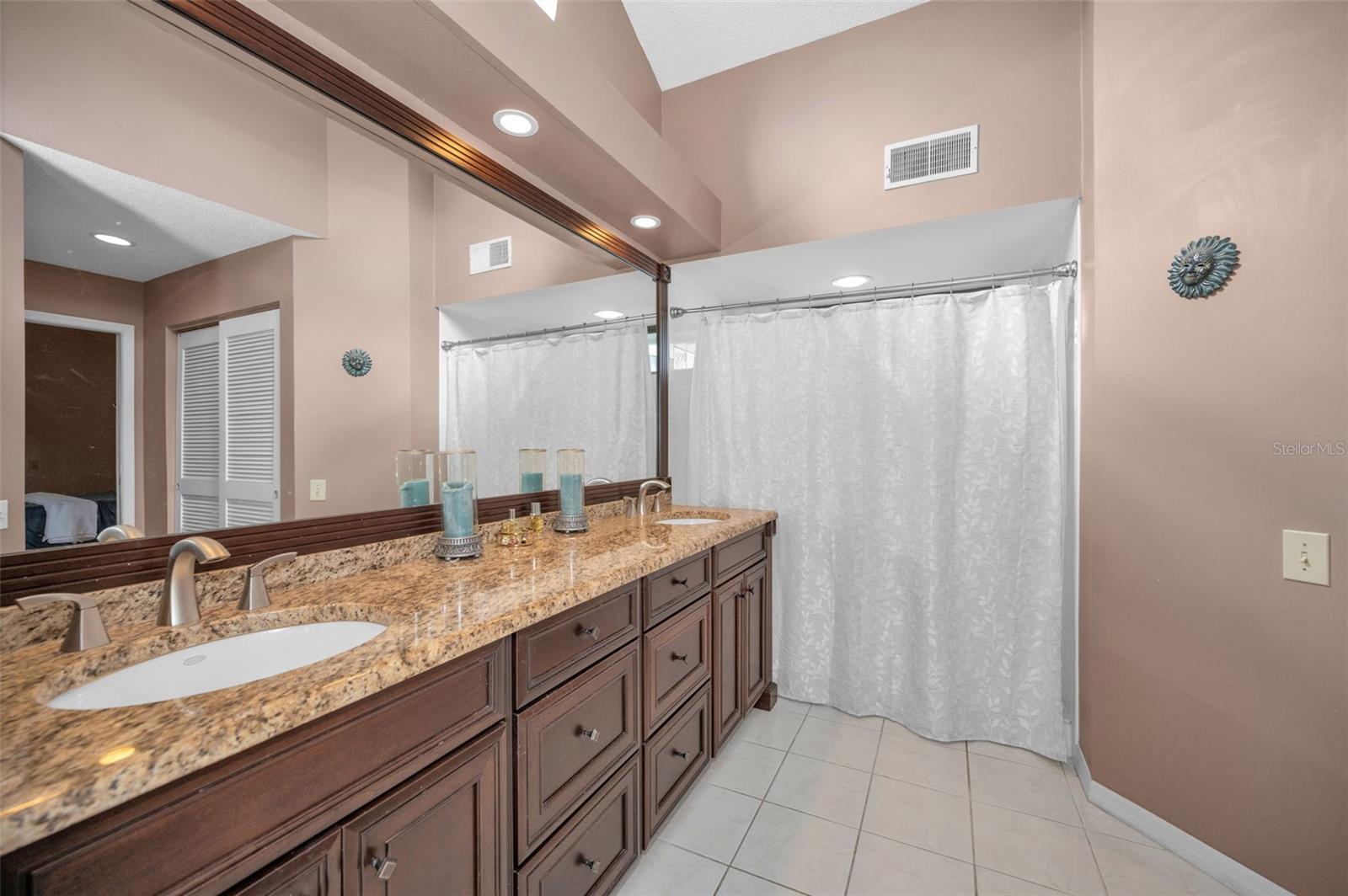 Image 32 of 60 For 3351 Jadewood Circle