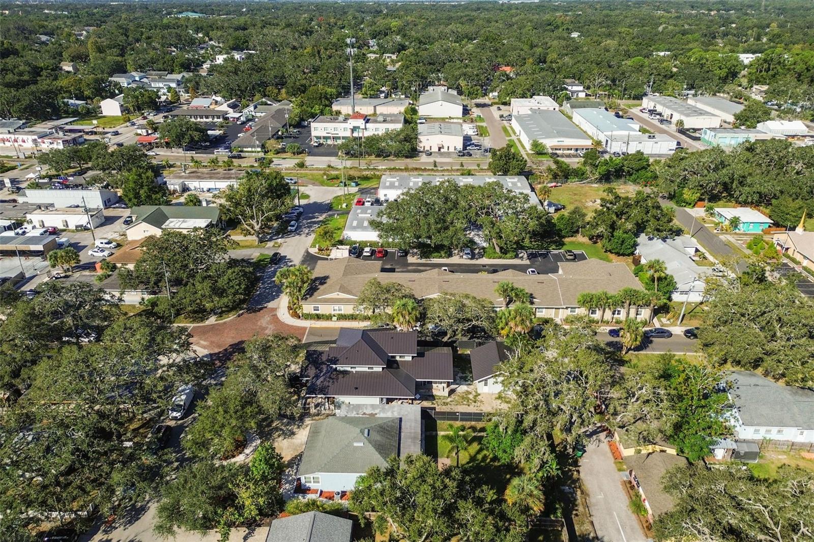 Listing photo id 1 for 735 2nd Street N