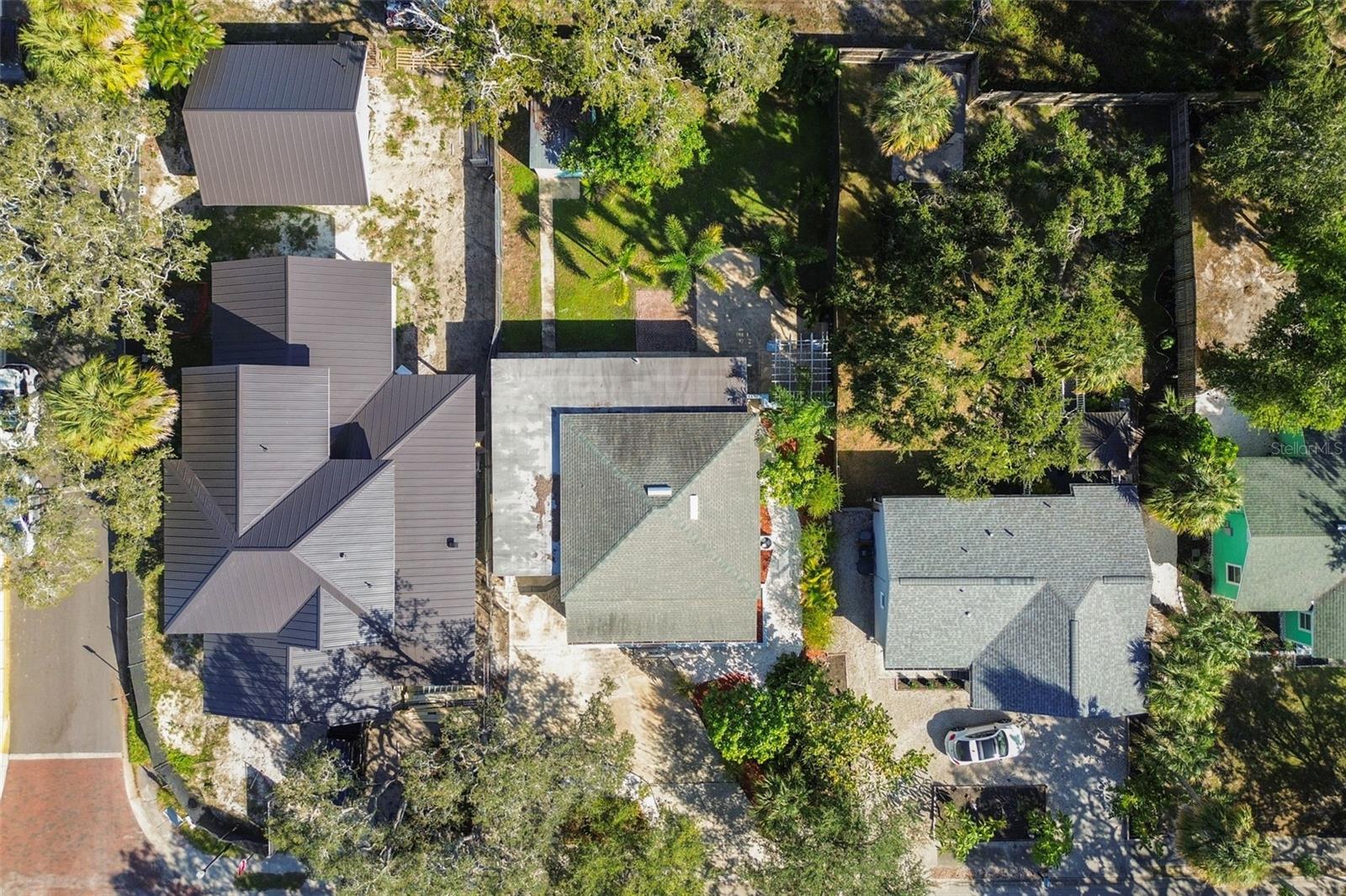 Listing photo id 55 for 735 2nd Street N