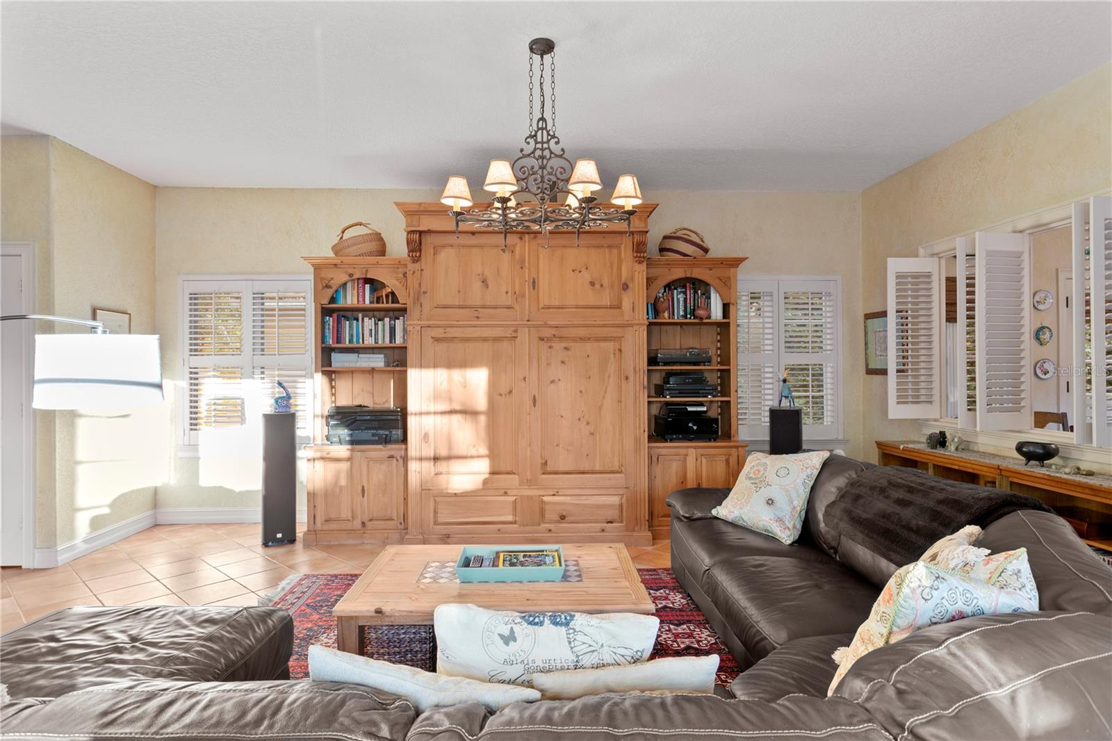 Image 29 of 80 For 4803 Woodmere Road