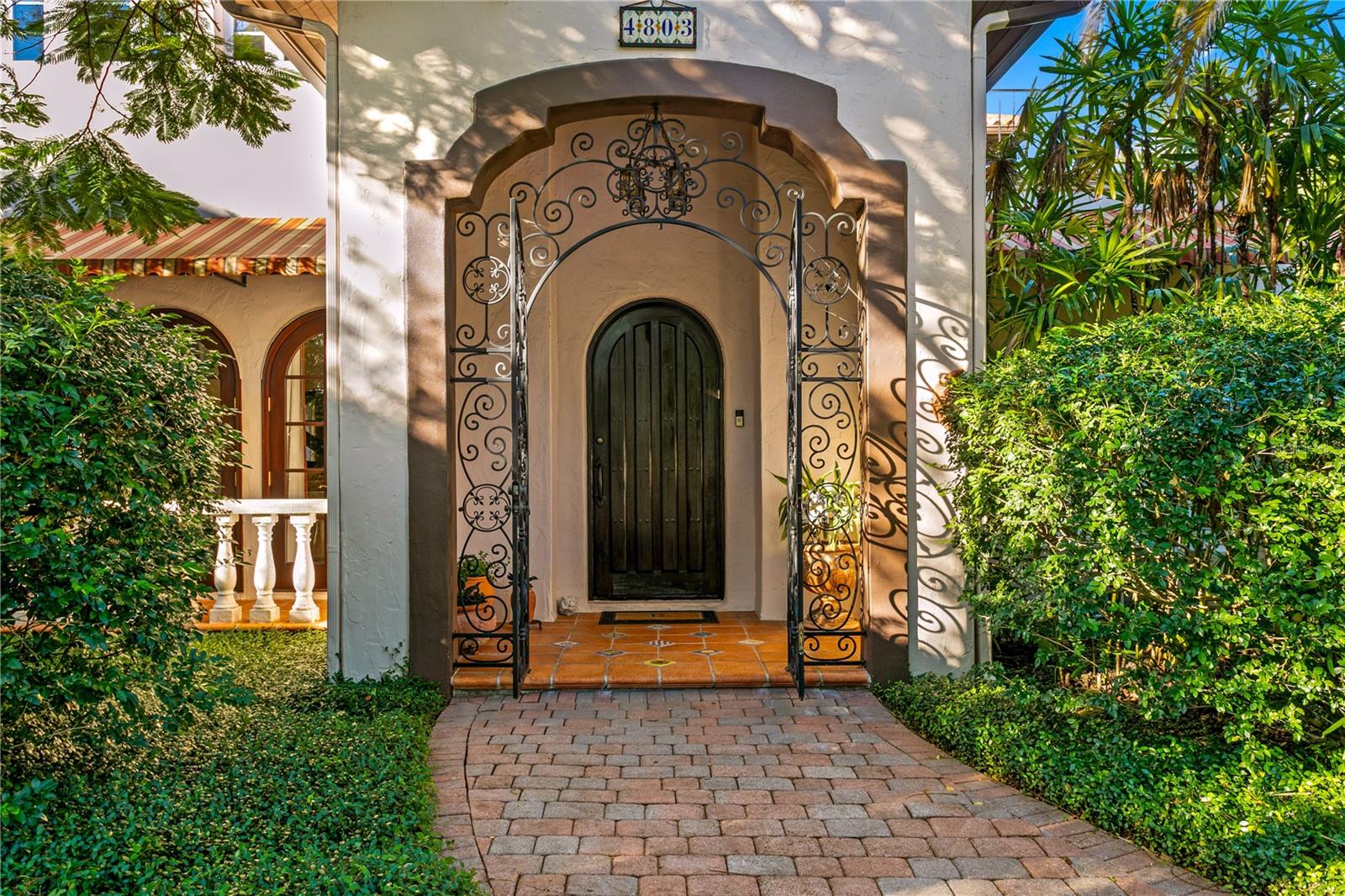 Image 4 of 80 For 4803 Woodmere Road