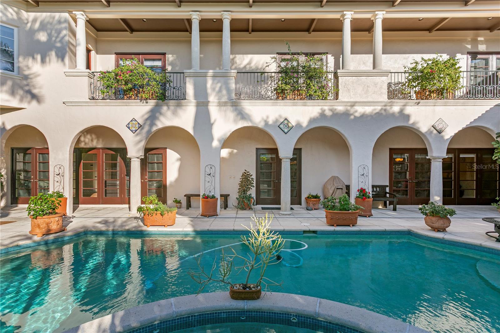 Image 43 of 80 For 4803 Woodmere Road