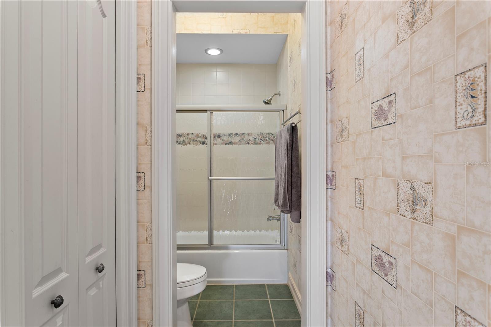 Image 47 of 80 For 4803 Woodmere Road