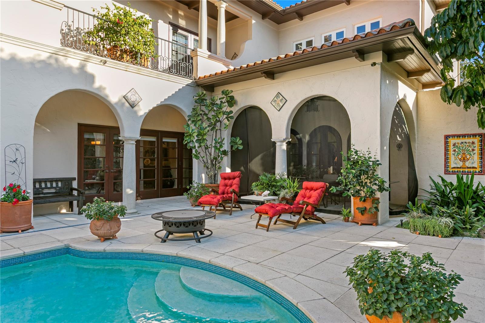 Image 73 of 80 For 4803 Woodmere Road