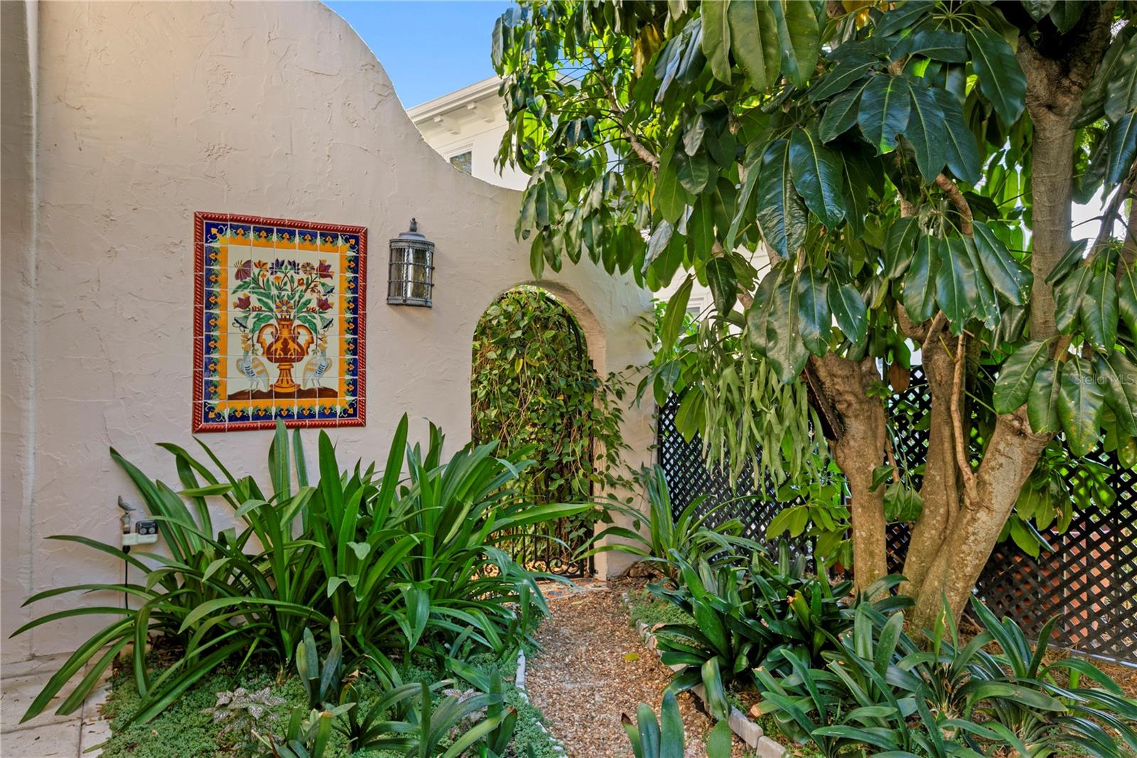 Image 74 of 80 For 4803 Woodmere Road