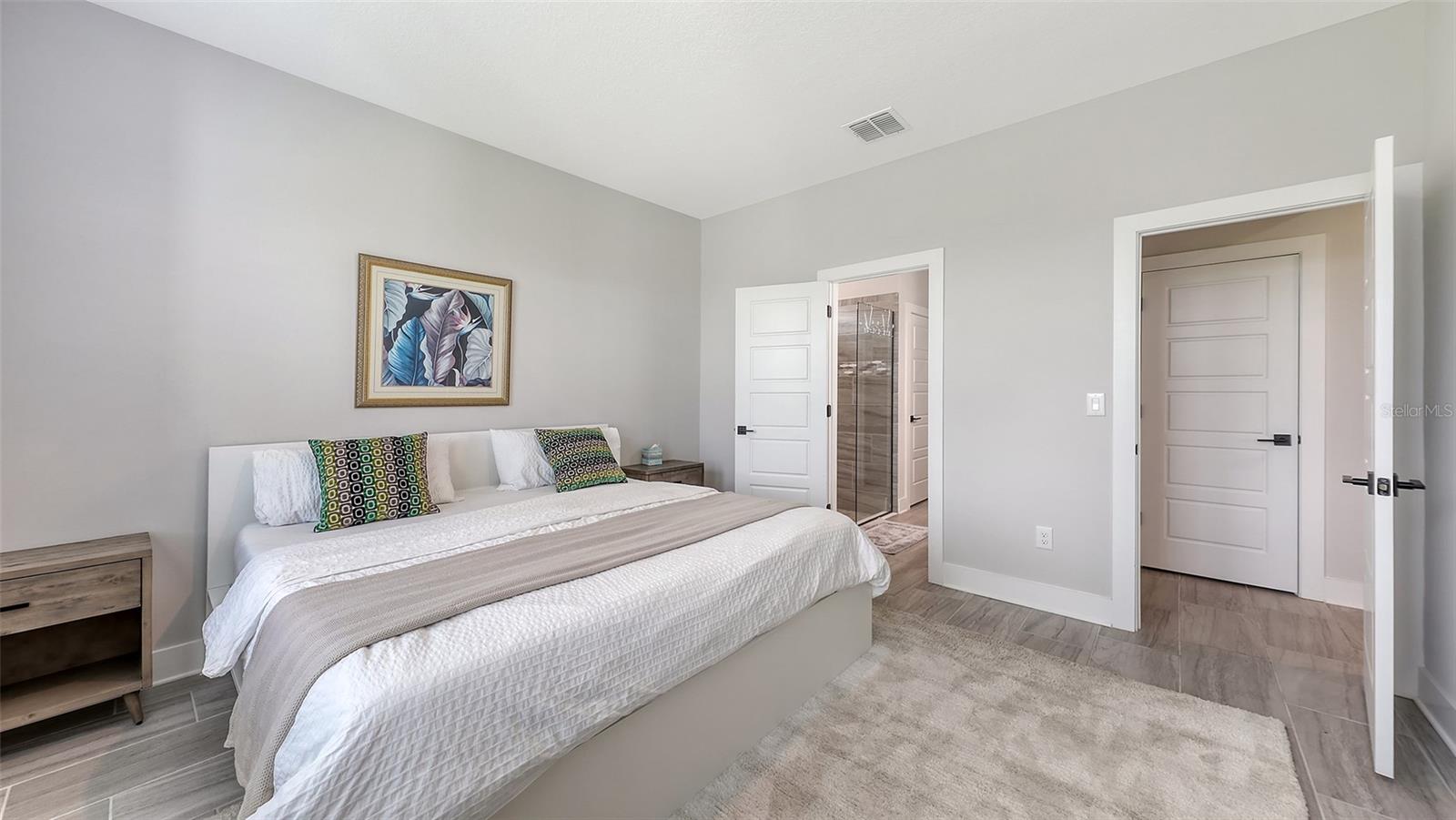 Image 20 of 93 For 491 Daylily Boulevard