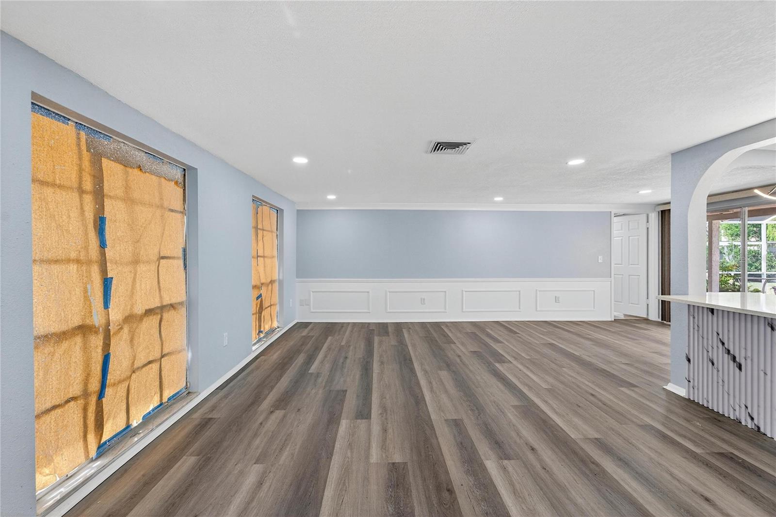 Image 37 of 62 For 8707 Mill Creek Lane E