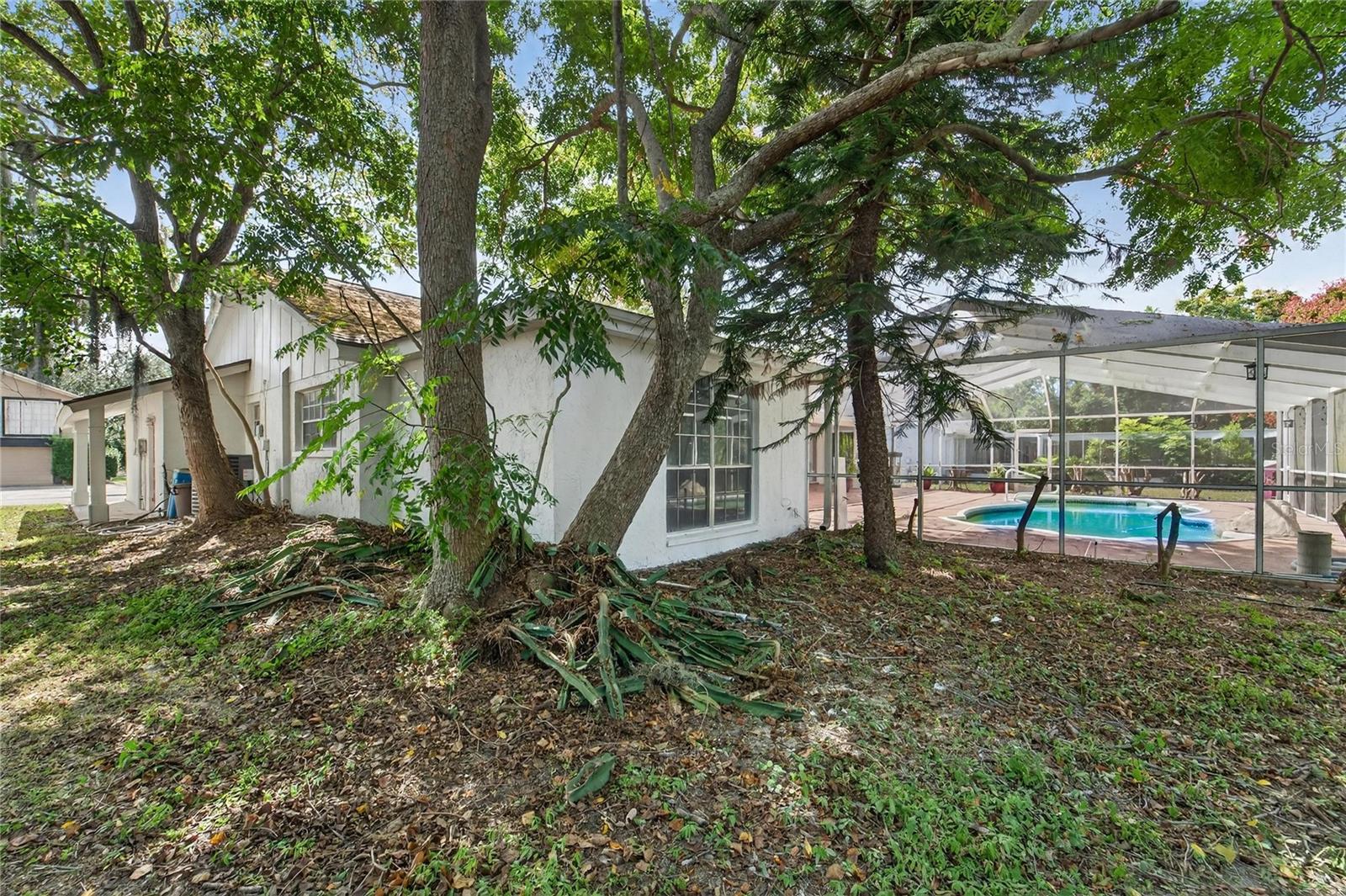 Image 46 of 62 For 8707 Mill Creek Lane E