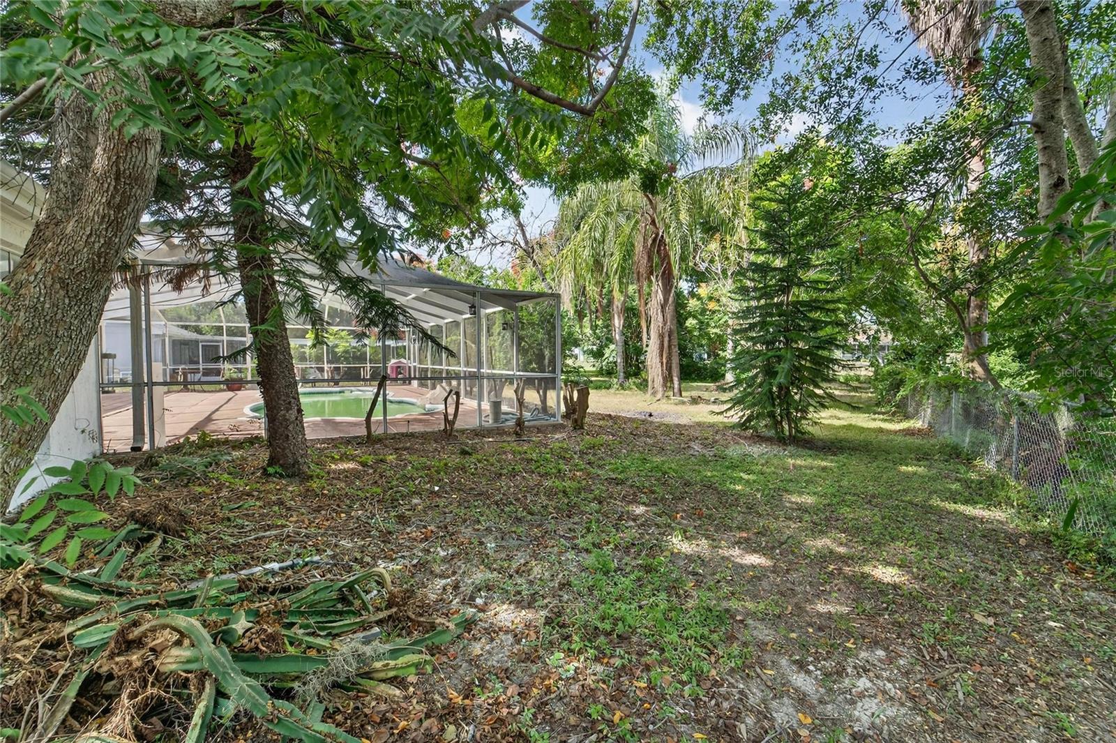 Image 51 of 62 For 8707 Mill Creek Lane E