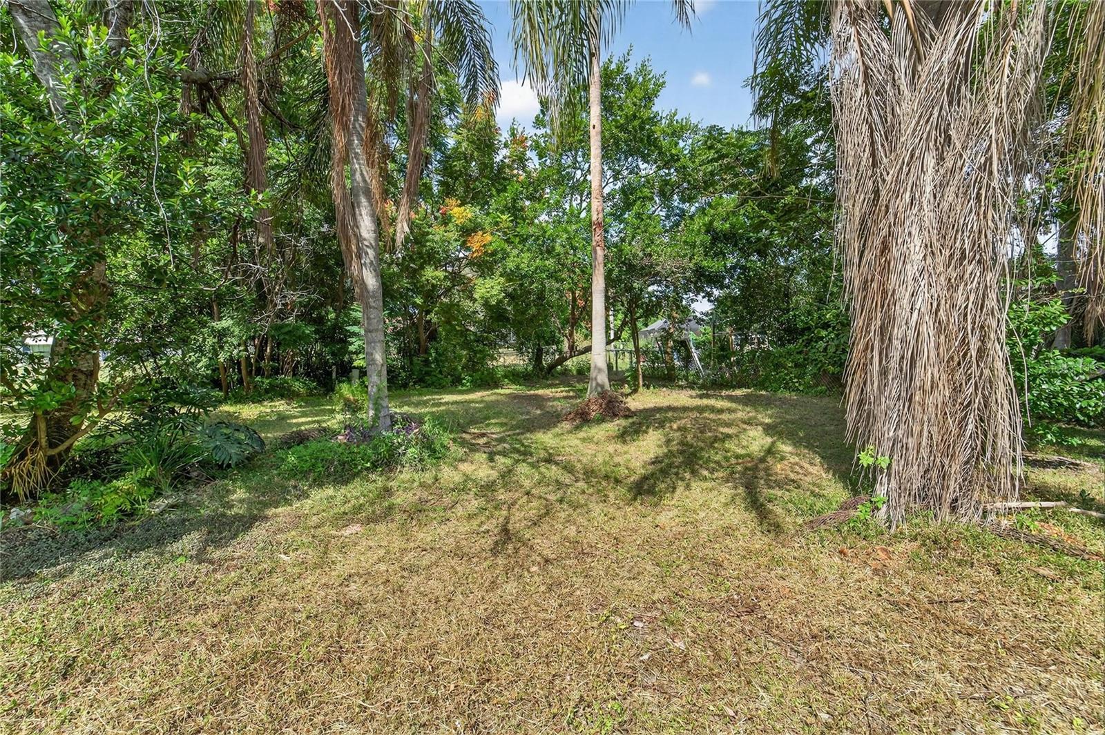 Image 53 of 62 For 8707 Mill Creek Lane E