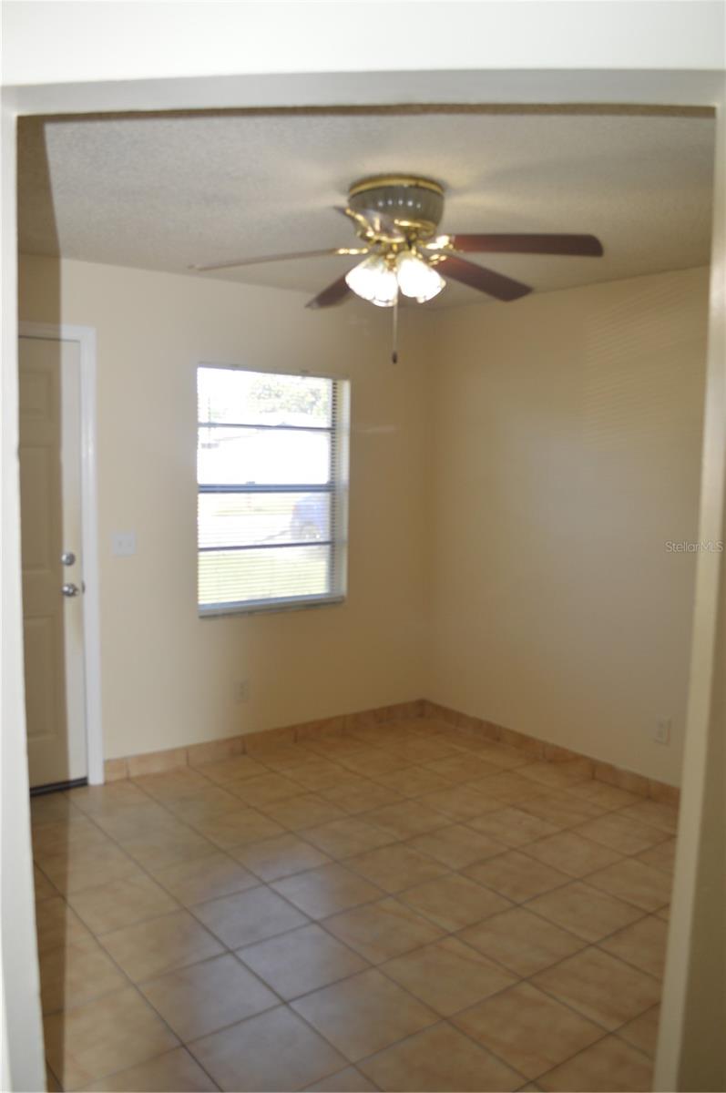 Image 18 of 28 For 6901 Blossom Avenue