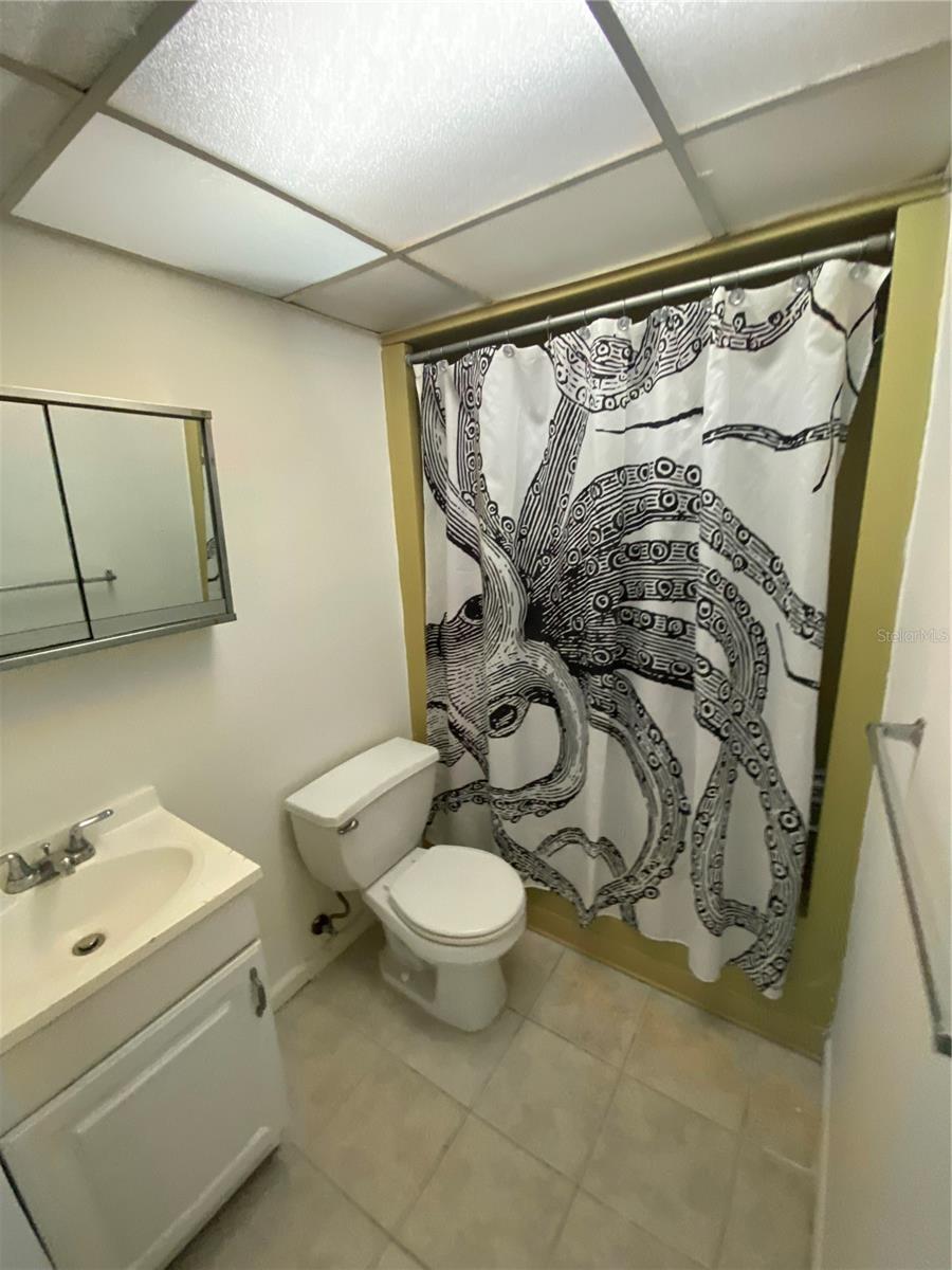 Image 3 of 7 For 2500 Harn Boulevard F5