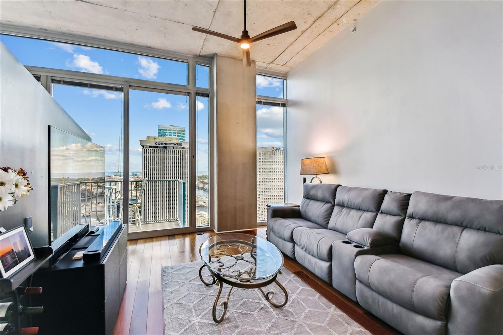 Image 10 of 46 For 777 Ashley Drive 3208