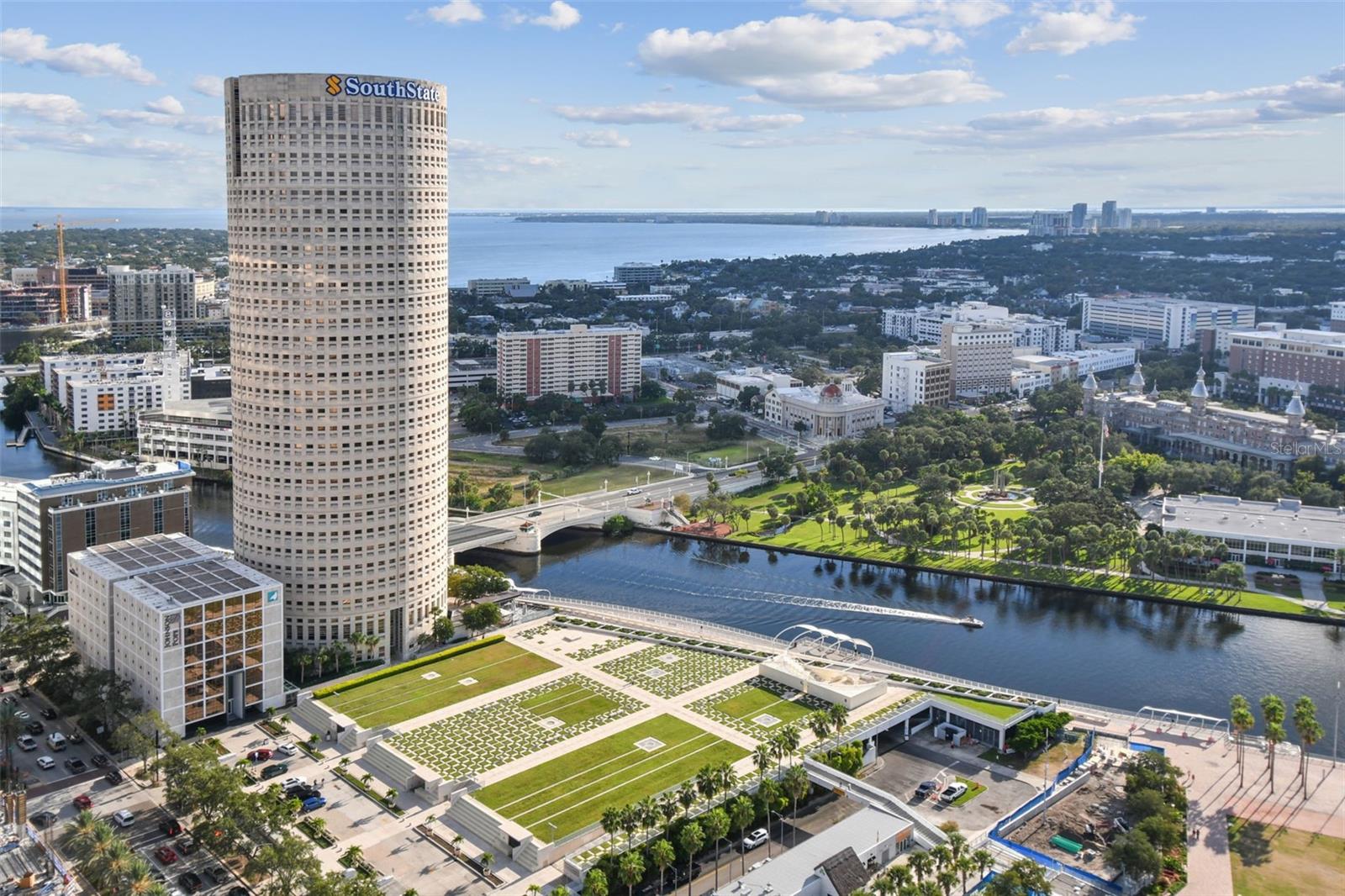 Image 3 of 46 For 777 Ashley Drive 3208