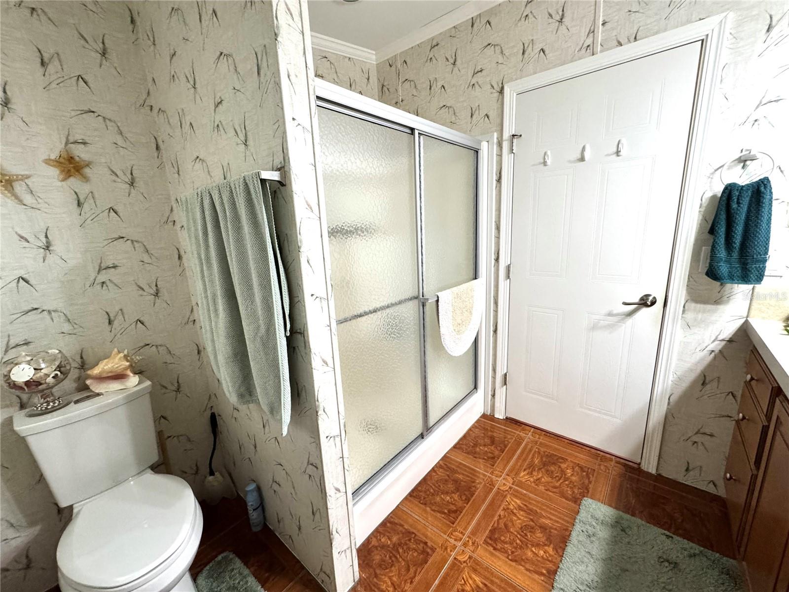 Image 18 of 36 For 420 49th Street E 153