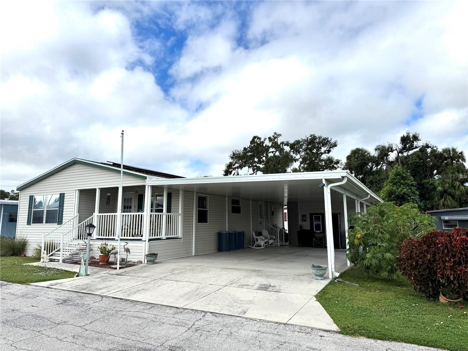 Image 2 of 36 For 420 49th Street E 153